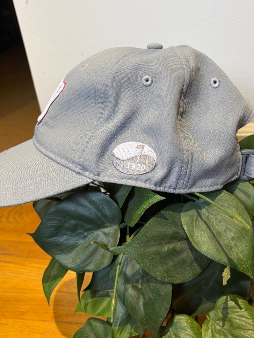 Under Amour Golf Hat 1920 Adjustable Closure Seminole Club ? Olympic Club ? - Picture 6 of 10